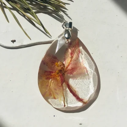 Eternal Ember Orchid Necklace – Real Pressed Orchid Pendant in Resin