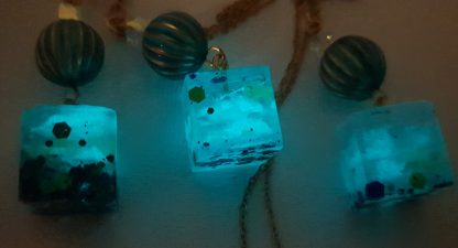 Luminous Lagoon Treasures – Glow-in-the-Dark Cube Earrings & Necklace Set