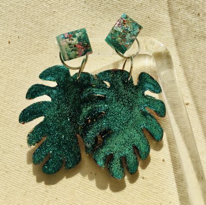 Green Leaf Resin Drop Earrings with Real Dry Flowers