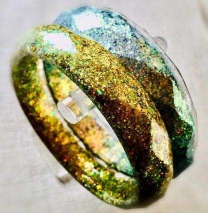 Set of 2 Glitter Resin Bangles – Golden Sparkle