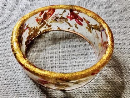 Golden Snowdrop Resin Bracelet