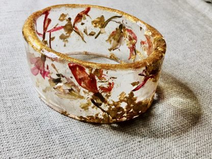 Golden Snowdrop Resin Bracelet