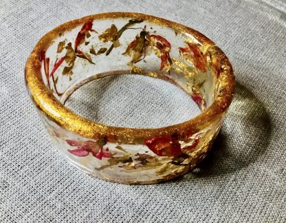 Golden Snowdrop Resin Bracelet