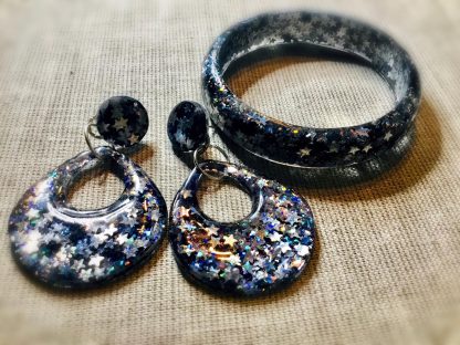 Starry Night Jewelry Set – Handmade Glitter Earrings & Resin Bangle
