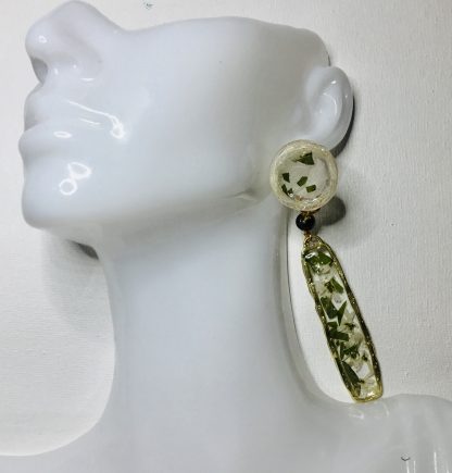 Nature's Elegance – Long Drop Earrings