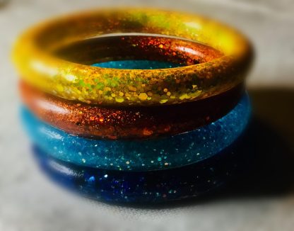 Set of 4 Colourful Glitter Resin Bangles 