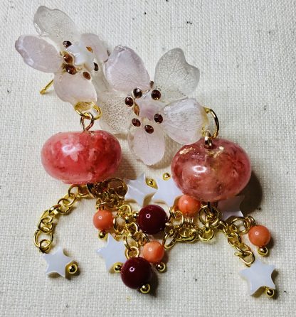 Blossom Galaxy" – Handmade Jewelry with Real Flowers