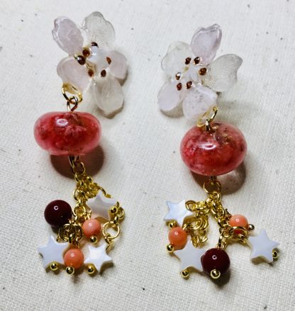 Blossom Galaxy" – Handmade Jewelry with Real Flowers