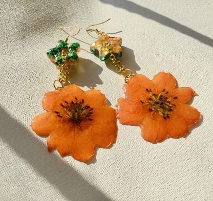 Cosmic Bloom Radiance Earrings – Real Cosmos Flowers with Glitter Stars