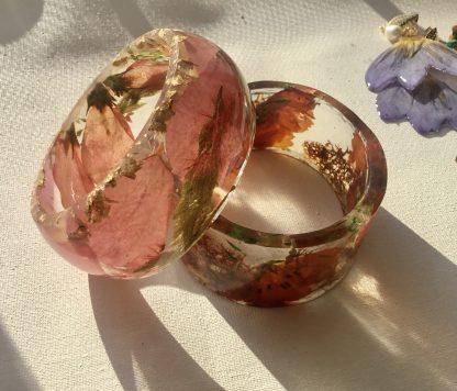 Pink Meadow Resin Bangle – Real Pink Petals & Grass