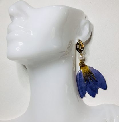 Golden Lily Drop Earrings – Real Waterlily Petal Jewellry