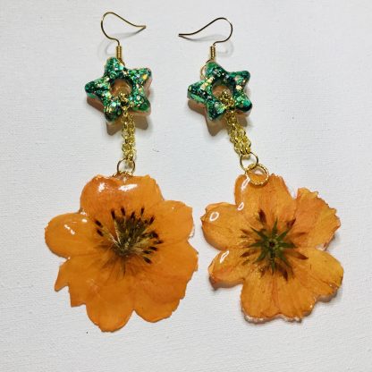 Cosmic Bloom Radiance Earrings – Real Cosmos Flowers with Glitter Stars