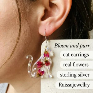 Blum and purr cat earrings